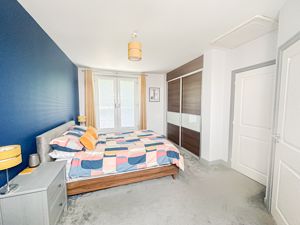 Photo 18- click for photo gallery